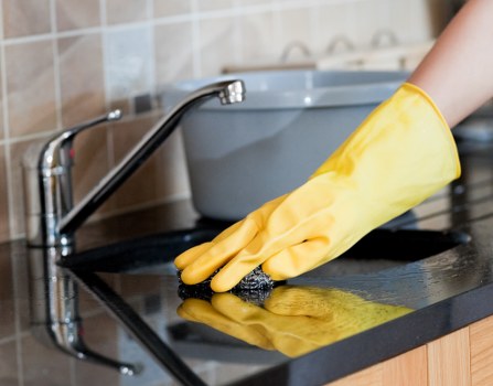 Window cleaning for Wimbledon homes with clear exterior glass